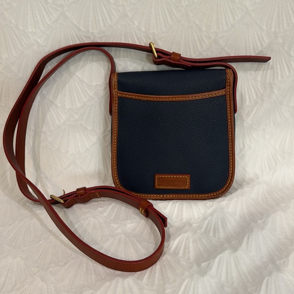 Dooney & Bourke Dark Blue and Tan Crossbody Bag - Picture 4 of 12